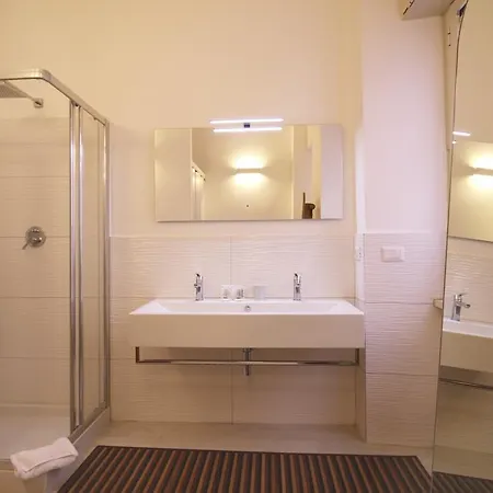 Vatican Museum Foodie Haven *