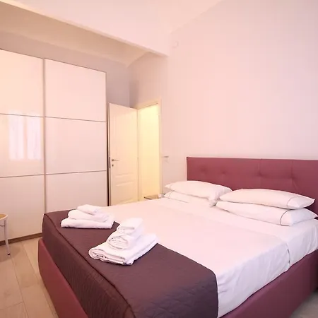 Vatican Museum Foodie Haven Apartment Rome