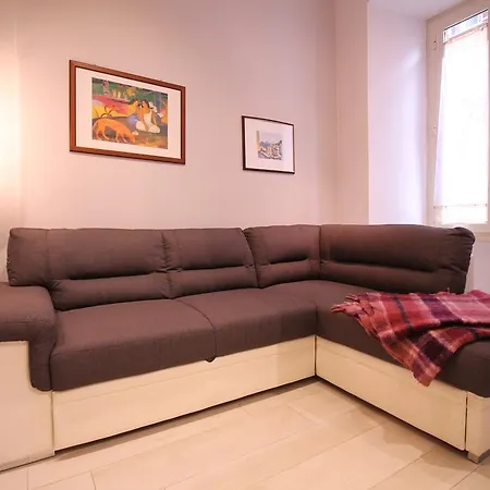 Vatican Museum Foodie Haven * Rome